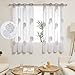 Produktbild Deconovo Ösenvorhang Transparent Gardinen Wohnzimmer Vorhang Stickerei Blatt, 160x140 cm(HöhexBreite), Grau+Weiß, 2er Set