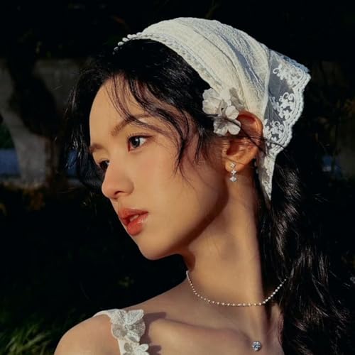 TUCEWP Hair Scarf Headband for Women Girls White Lace Head Kerchief Headband Soft Head Coverings Boho Triangle Bandana Turban Non Slip Hair Scarves Fashion Hair Accessories for Hair Styling Decor