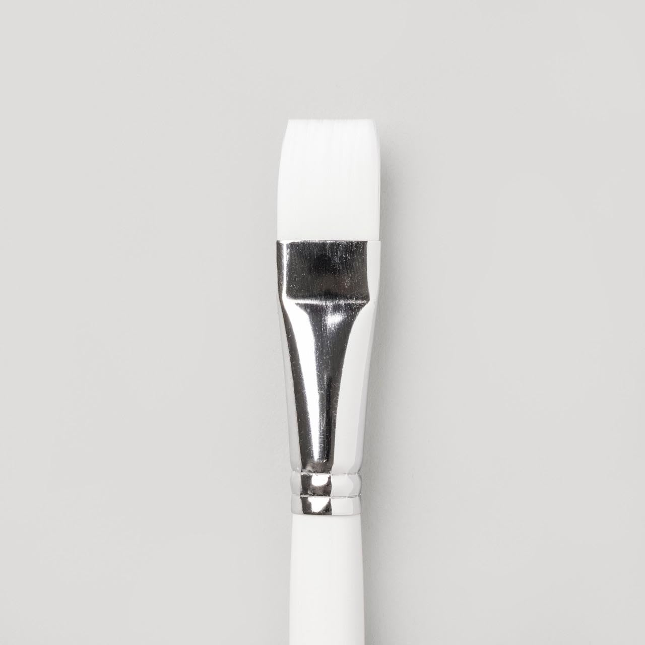 Pro-Arte White Pro Arte Series 32 Polar Flat Tip Brush No 5/8" - Made In England