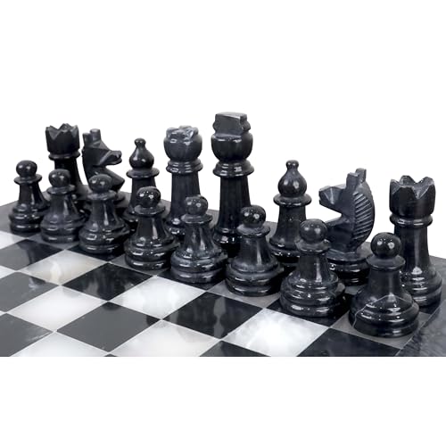 Échiquier en marbre Onyx de prestige à offrir pour amateurs d'échecs
