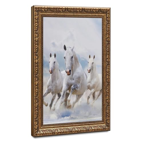 Tableau cheval blanc style ferme pour habiller un mur vide de salon