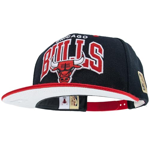 Mitchell & Ness Team Arch Cappello da Baseball Snapback (NBA/HWC) - Chicago Bulls (Nero/Rosso)
