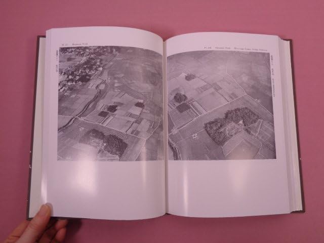 【中古】古墳の航空大観 写真篇／末永 雅雄／学生社 Amazon.co.jp: ☆初刷 『 古墳の航空大観 写真篇 』 末永雅雄