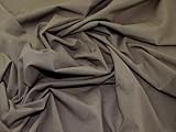 Zusammensetzung: 20 % Wolle, 50 % Polyester, 30 % Viskose.