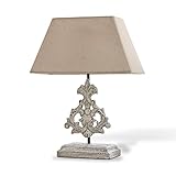 Eckiger Stoffschirm rundet das Design perfekt ab