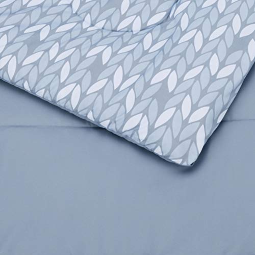 Image of Amazon Basics Twin /Twin XL Comforter Bedding Set with Printed Sheets, 5-Piece, Gray Leaf, Lightweight Microfiber Bed-in-a-Bag, Machine Washable