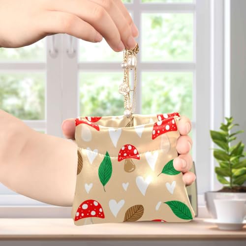 Cute Red Polka Dot Mushrooms Coin Purse Leather Pouch Change Purse, Squeeze Coin Pouch for Cards, Keys & Lipsticks, Unisex4