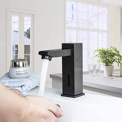Robinet d'évier mains automatiques pour une cuisine propre