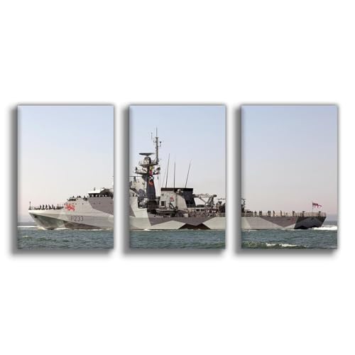 Navire de guerre Tama poster sur toile pour habiller un mur vide