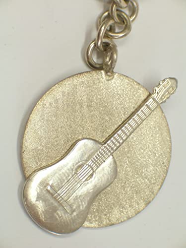 Llavero de guitarra de plata 925 que conecta tu pasión por la música allá donde vayas 3