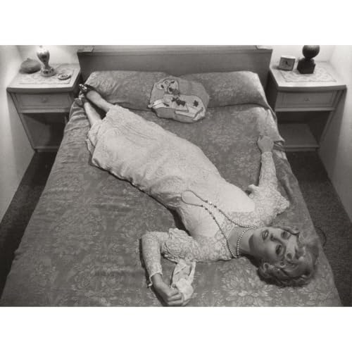 Toile Cindy Sherman : l'art contemporain grand format pour sublimer votre décoration de bureau