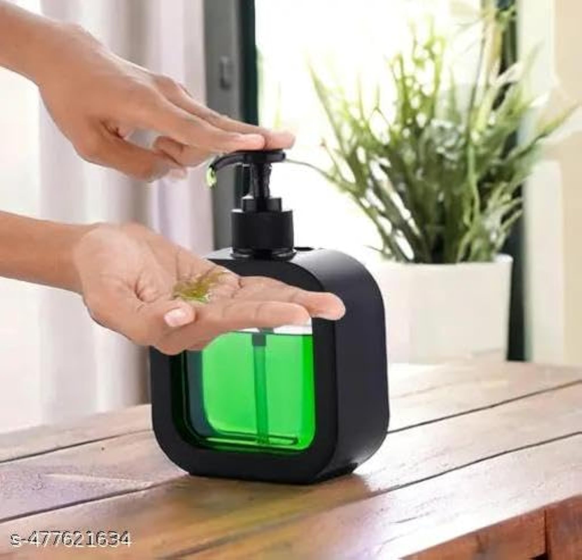 Black Plastic Refillable Hand Soap Dispenser for Kitchen