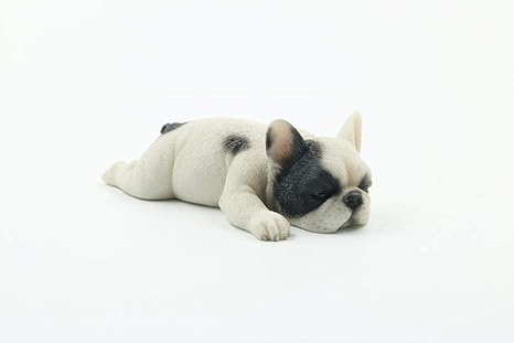 Amazon Co Jp コレクション眠っているフレンチブルドッグかわいい眠っている小さな方法戦闘シミュレーション犬モデル方法雄牛の車の装飾 白い海賊 10 5x5 5x3cm ドラッグストア
