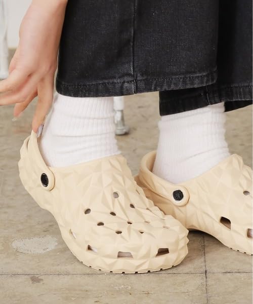 Image of Richmen Men's Eva Anti- Slipper Shoes Summer Breathable Foam Beach Runners Outdoor Sport Flip Flop Pillow Sandals