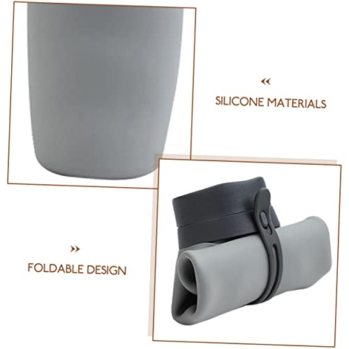 Bouteille pliable contre l'encombrement la solution silicone grise de rando