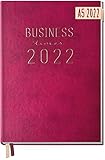 DURCHDACHT & ÜBERSICHTLICH - Kalendarium mit Halb-Stunden-Takt, wöchentliche Top-Projekte und TO DOs, Projektplaner, Meeting-Listen, inspirierende Sprüche, Adress-Listen, Länderknigge, praktischer Fahrtkostenübersicht und mehr.