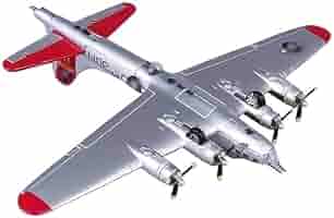 飛行機プラモデル、米陸軍爆撃機B-17 ３機セット 61ruXCulUYL._UF350,350_QL50_.jpg