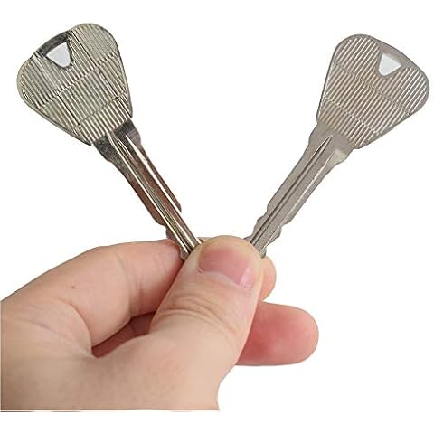 OUERMAMA Folding Key Through Bottle Magic Trick Ring Penetration Gimmick Magic Props Fun Magic Toy Easy to Play for Adults Cover