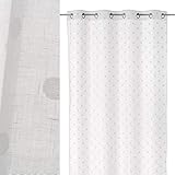 cortinas lunares tela Visillo blanco confeccionado con ollaos y decorado con bordado de lunares.