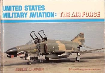 Paperback United States military aviation: The Air Force Book