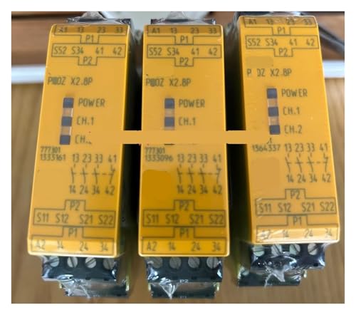 Relais X2.8P 777301 module surveillance bouton arrêt d'urgence