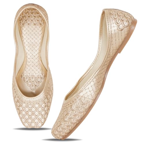 Image of Women's Embroidered Rajasthani Mojari Jutti | Ethnic Punjabi Juttis for Women & Girls | Flat Slip-On Footwear for Wedding, Festive & Casual Wear