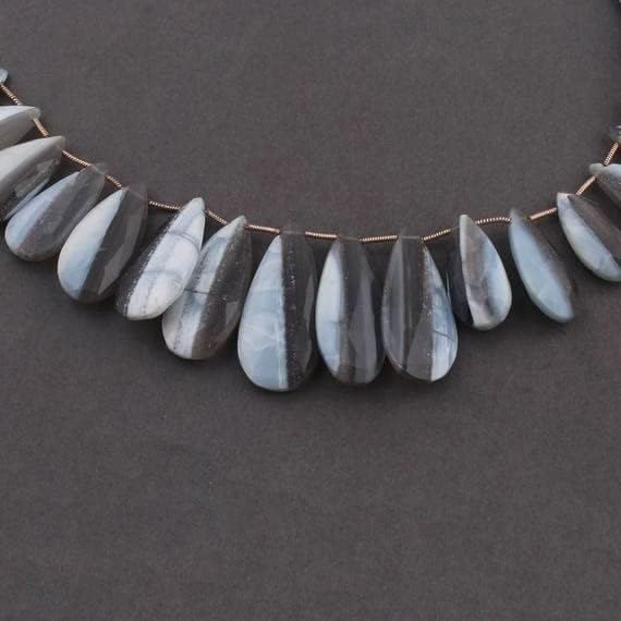 Opale boulder facettée grande taille résout le manque d'originalité de vos bijoux