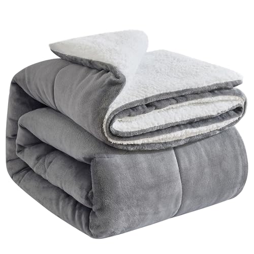 OMERAI Manta Forro Polar Sherpa 150x200cm - Mullida Peluda Gruesa Calida Reversible Microfibra Mantas para Cama, Sofá, Vida Hogar Y Viaje Lavable a Máquina Tamaño Doble Gris
