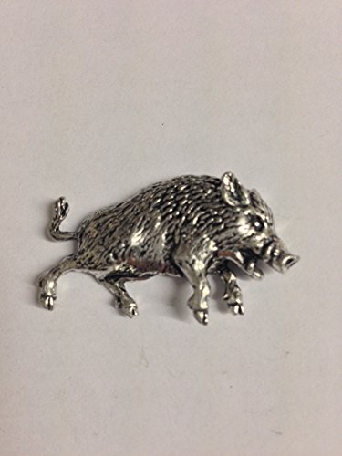 Dimensioni: 3,6 x 2 cm Code Z68 Wild Boar 3 - Spilla in peltro inglese, prodotta da Derbyshire, per tutto il 2016