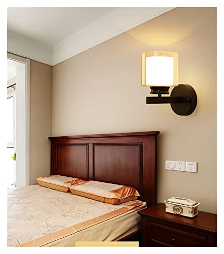 Éclairage d'escalier d'intérieur avec applique murale postmoderne LED en cristal