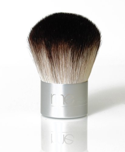 ME Mineral Essence Brush - Small Kabuki Brush