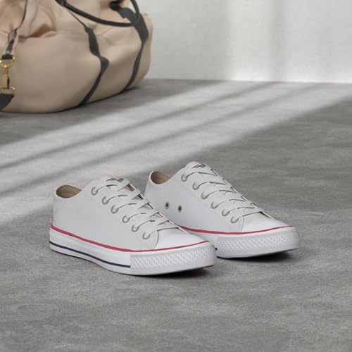 Converse Women's Low-Top Sneaker2