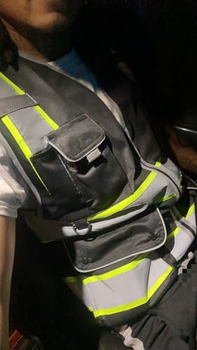 Image of XIAKE Reflective Safety Vest for Men & Women High Visibility Class 2 Vest with Pockets Meets ANSI Standards