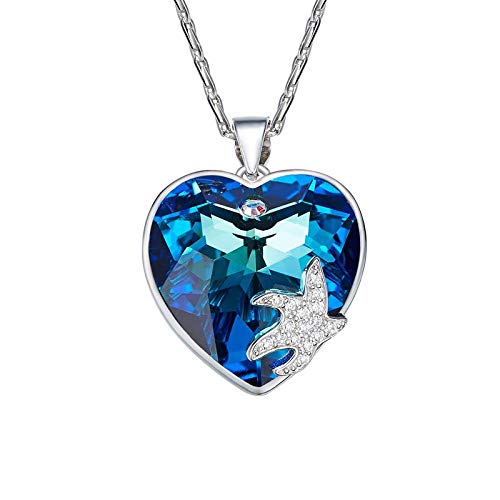 Bijoux fins poisson KELIEQA en cristal bleu parfaits pour sublimer vos soirées d'été