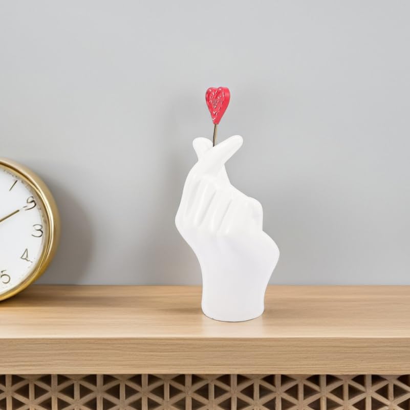 Ornamento Gestual de Mano en Forma de Corazón de Resina 7.48In miniatura 3