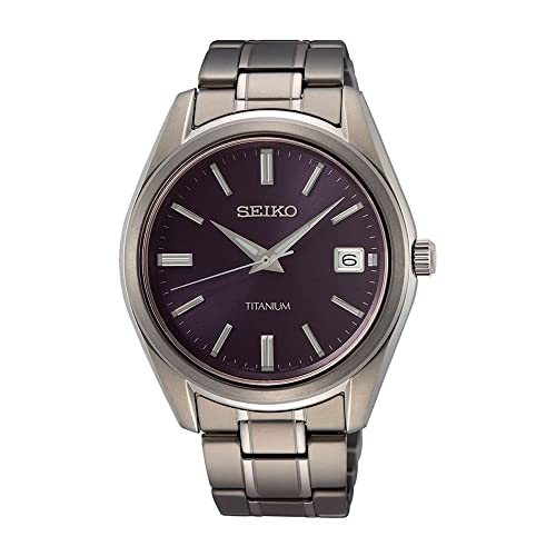 Seiko Men Analog Quartz Watch with Stainless Steel Strap SUR371P1