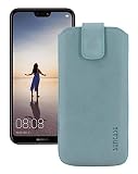 La bolsa garantiza protección de arañazos y la suciedad diaria. mediante la pestaña se puede de la bolsa cómodamente el teléfono celular.