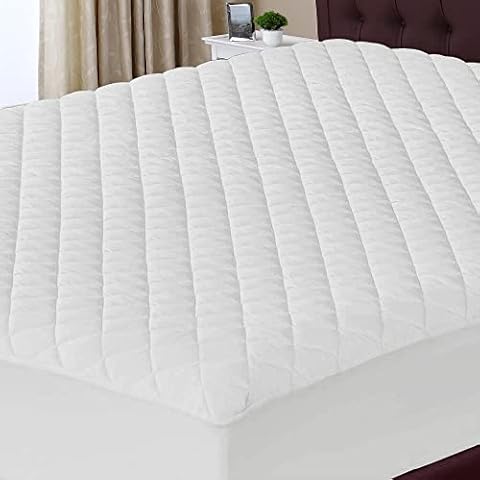 Polycotton Quilted Waterproof Mattress Protector Non Allergenic Fully Fitted 30cm Deep Fitted Bedding Protector (Double) Cover