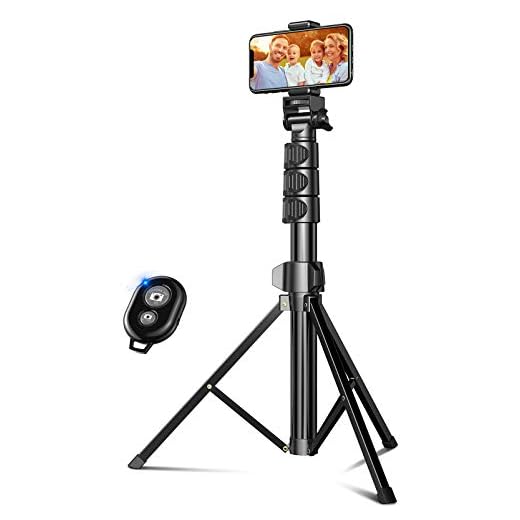 Cocoda Tripode para Movil, 142cm Tripode Palo Selfie Bluetooth Extensible Todo en Uno con Control Remoto, Selfie Stick Compatible con iPhone 12/12 Pro/12 Mini/11 Pro MAX, Galaxy S20 Cámara, Más