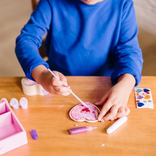 Fun Heart Box Decor Kit