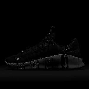 【美品】 NIKEフリーメトコン5 24.5 ブラック NIKE公式】ナイキ フリー メトコン 5 ウィメンズ ワークアウト