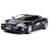 ▲ La réplica original puede observar los detalles dentro del automóvil como un automóvil real. Las ruedas se pueden girar y pueden moverse hacia adelante y hacia atrás.