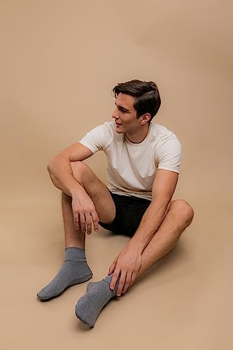 Cottonique Latex-Free Adult Booties made from 100% Organic Cotton (2 pairs/pack)2