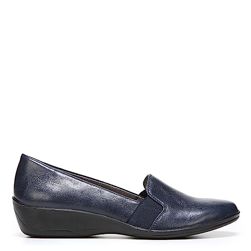 Image of LifeStride Women's Isabelle Flat