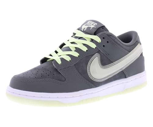 Image of Nike Boys' Dunk Low SE Sneakers