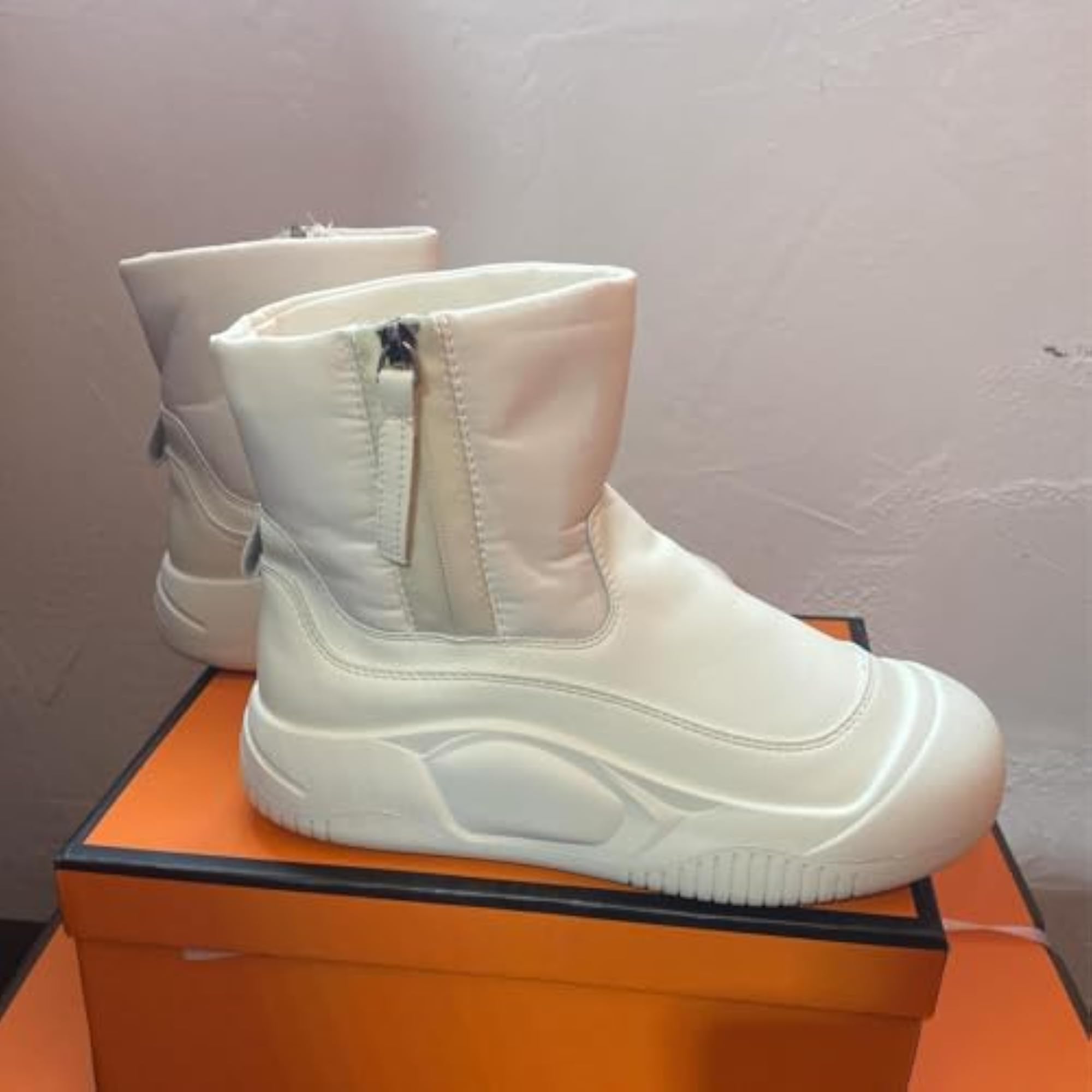 Women's Winter Snow Boots with Zipper for Hiking
