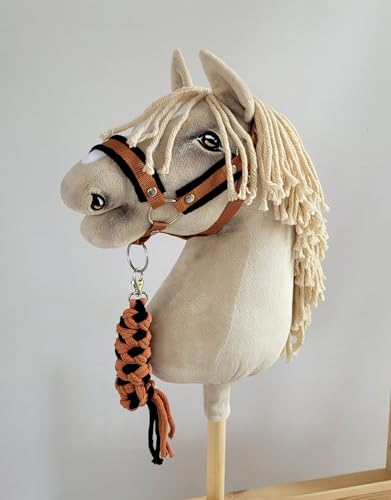 Ensemble Hobby Horse licol A3 au design élégant noir et rouge avec finitions douces