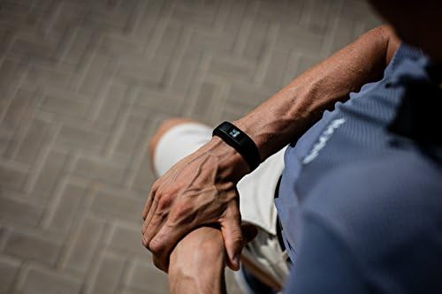 Garmin Vivofit 3 Wireless Fitness Wrist Band and Activity Tracker - Regular (Up to 195 mm Wrist Size) Black (Renewed)
