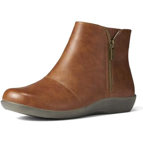SUEDI Women's Ankle Boots Size 7.5 Cover