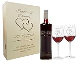 Details Holzkiste: Innenmaß 365 x 260 x 95 mm, Korpus 8 mm Vollholz, Deckel + Boden 3 mm Sperrholz, Trennsteg 371 x 59 x 3 mm, Gravurfarbe: Bräunlich. Achtung: Holz ist ein Naturprodukt. Somit ist jede Kiste ein Unikat. Die Gravurfarbe lässt sich grafisch nicht exakt darstellen. Die tatsächliche Gravurfarbe kann von den Bildern in der Artikelbeschreibung leicht abweichen